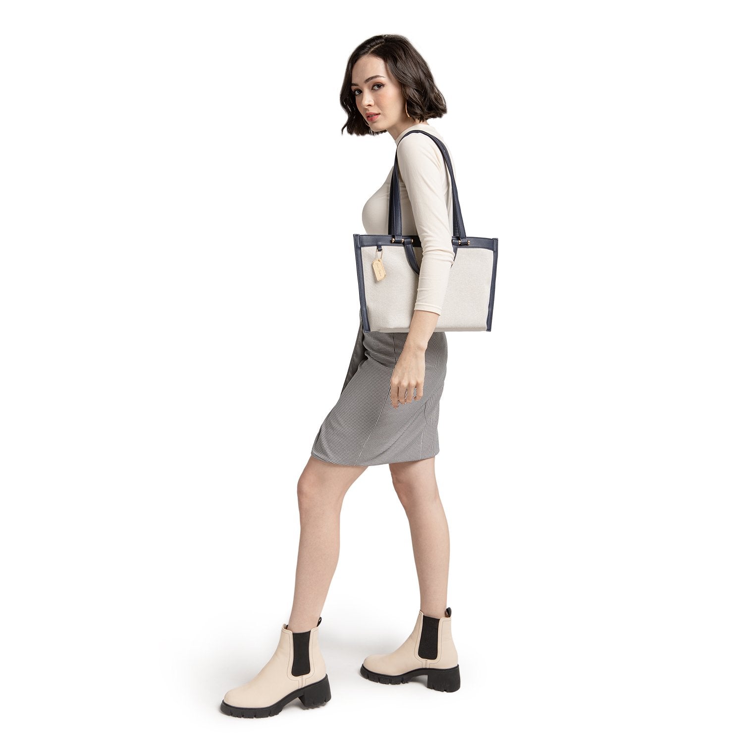 Tillie M - Navy